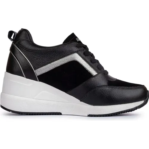 ALOHA STORE Negro de Mujer modelo Zapatillas Urbanas Mujer Valiente negros plateados mujer 2025121723195406694 Badana EXPANSO