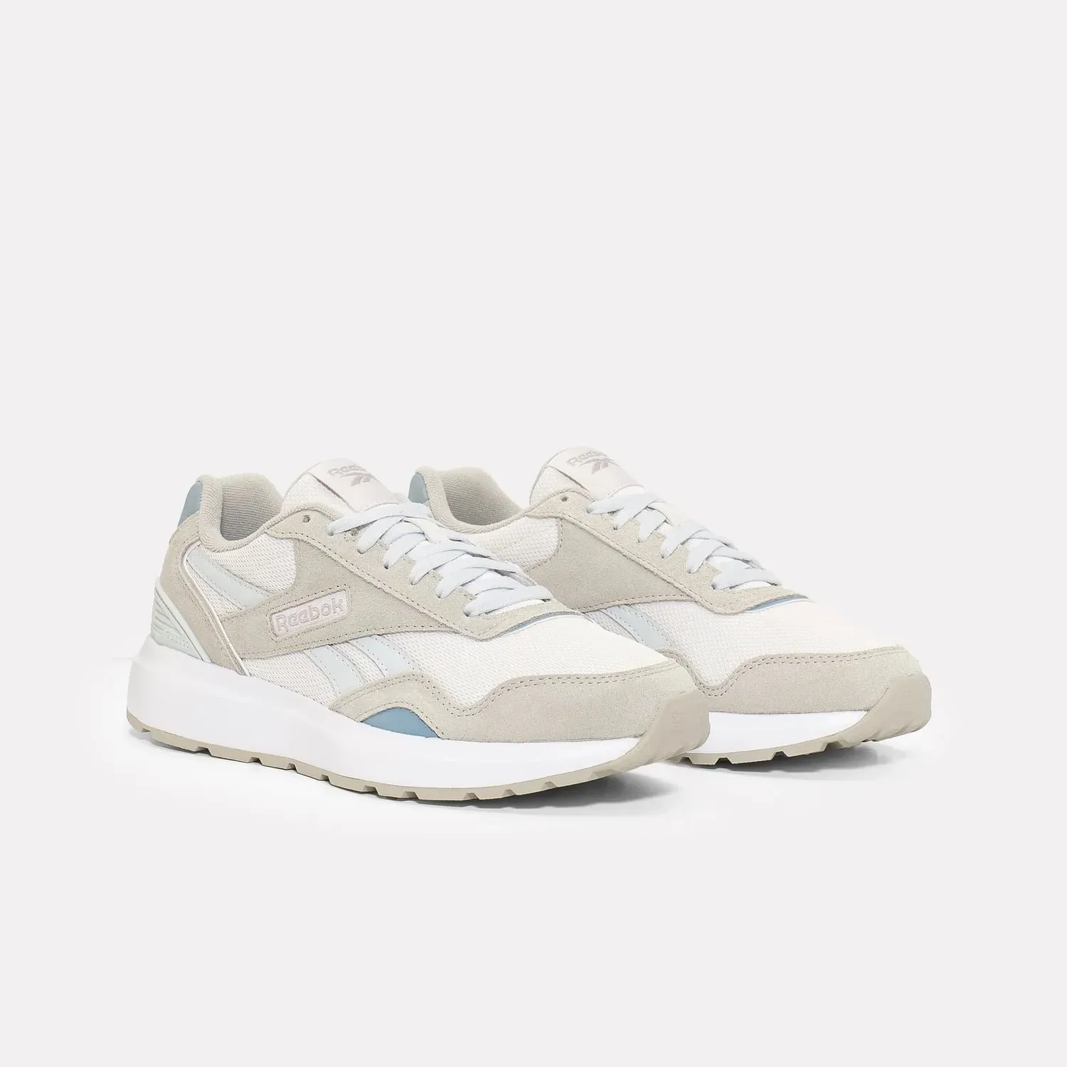 Reebok alt=