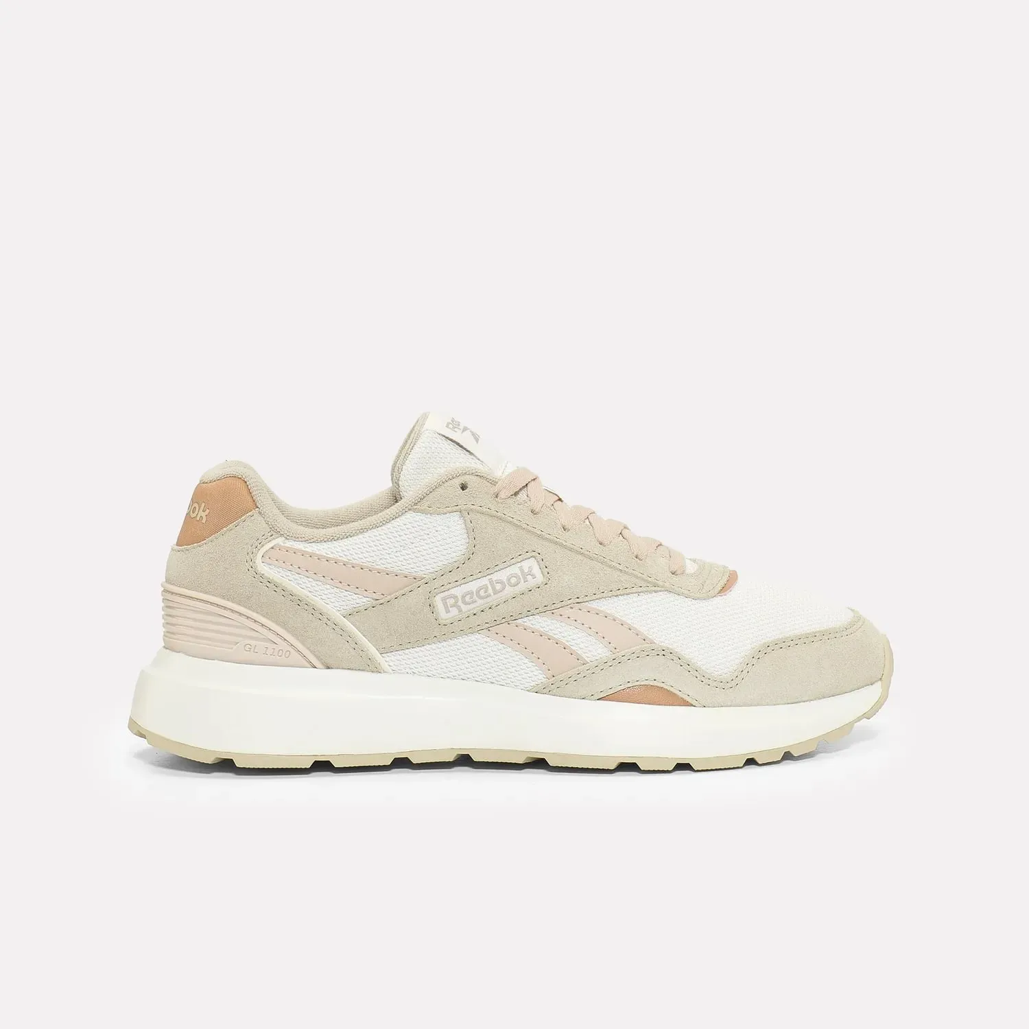 Reebok alt=