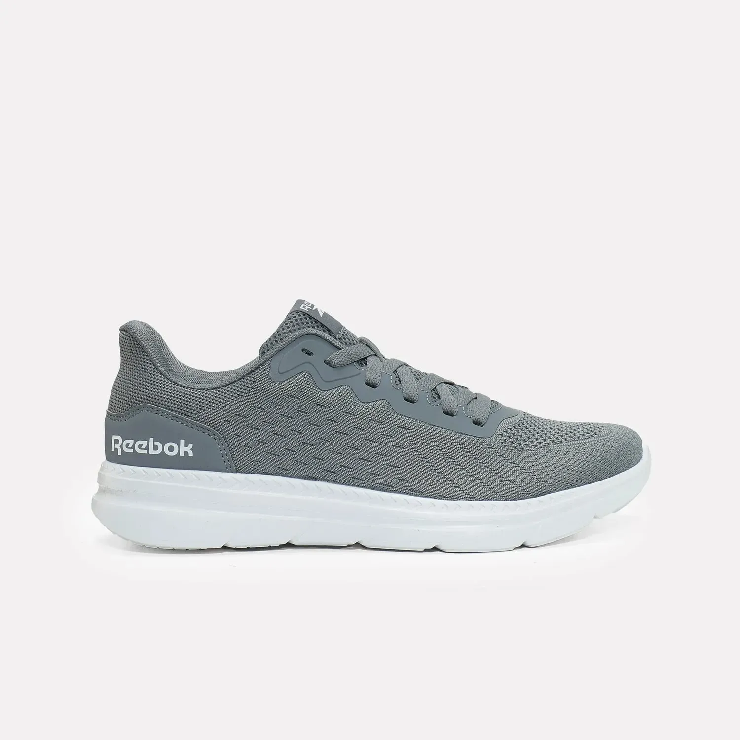 Reebok alt=