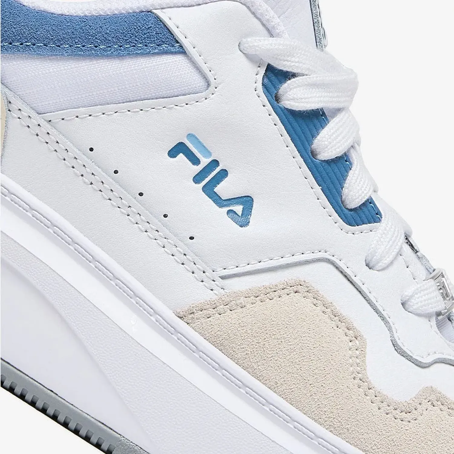 Fila alt=