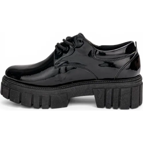 KUNCA Oxford Mujer Lili