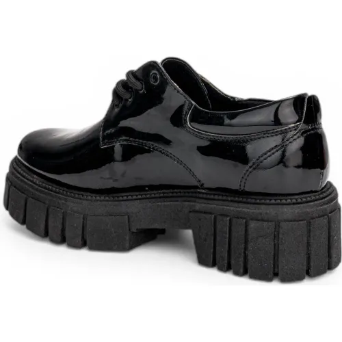 KUNCA Oxford Mujer Lili