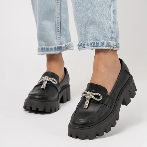 KUNCA Oxford Mujer Grace