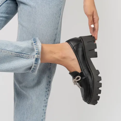 KUNCA Oxford Mujer Grace