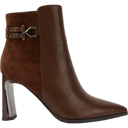 Botin Chabely Mujer 2yi097 color marron | Platanitos