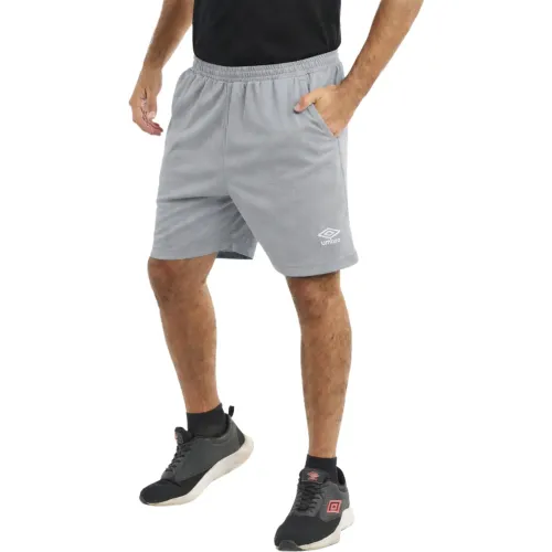 Umbro Gris de Hombre modelo Short Deportivo Hombre Training Knit Short grises hombre 2026011622095595539  