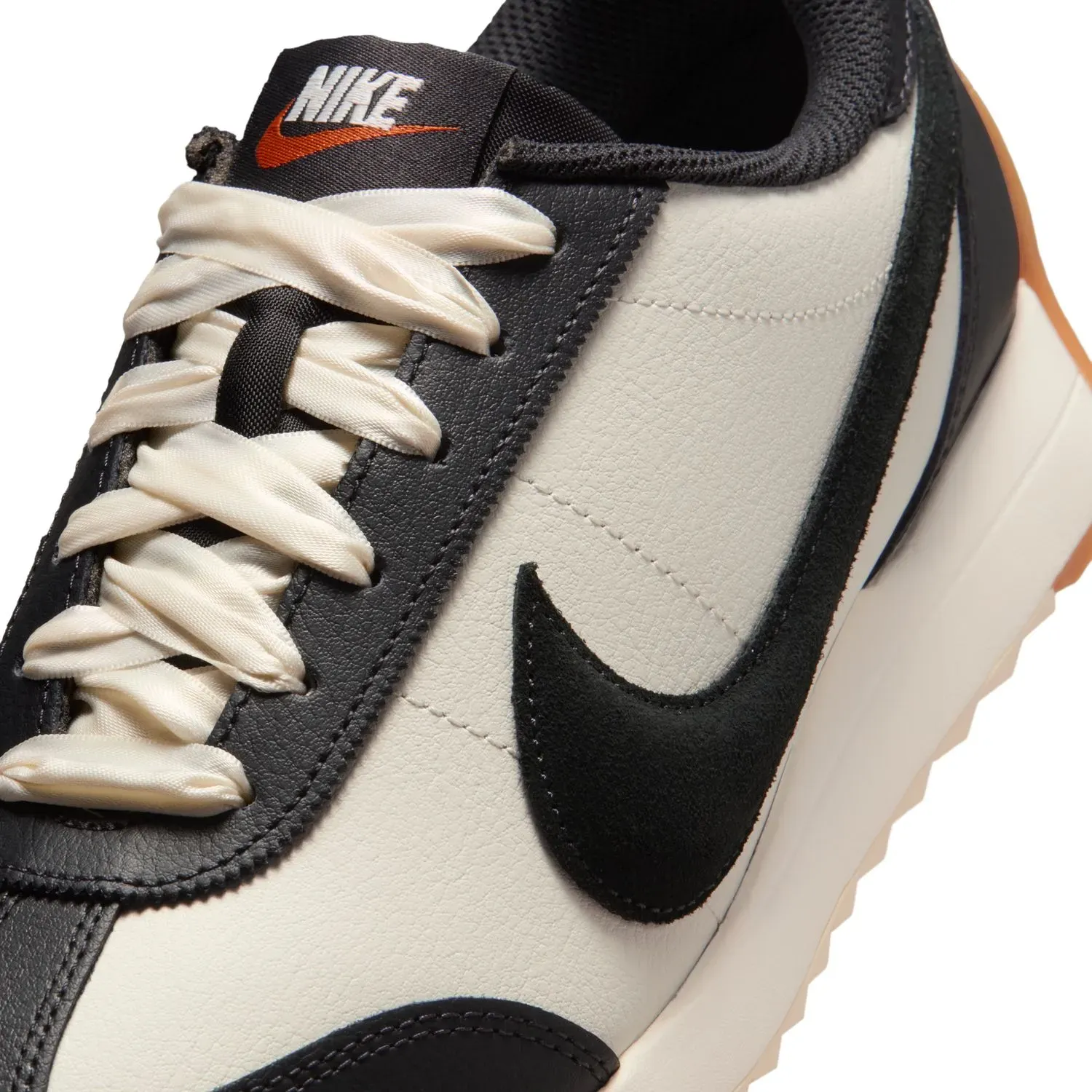 Nike alt=