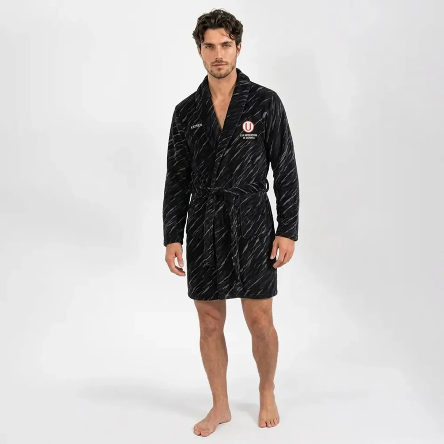 Bata Kayser Hombre Manga Larga Coral Fleece color negro | Platanitos