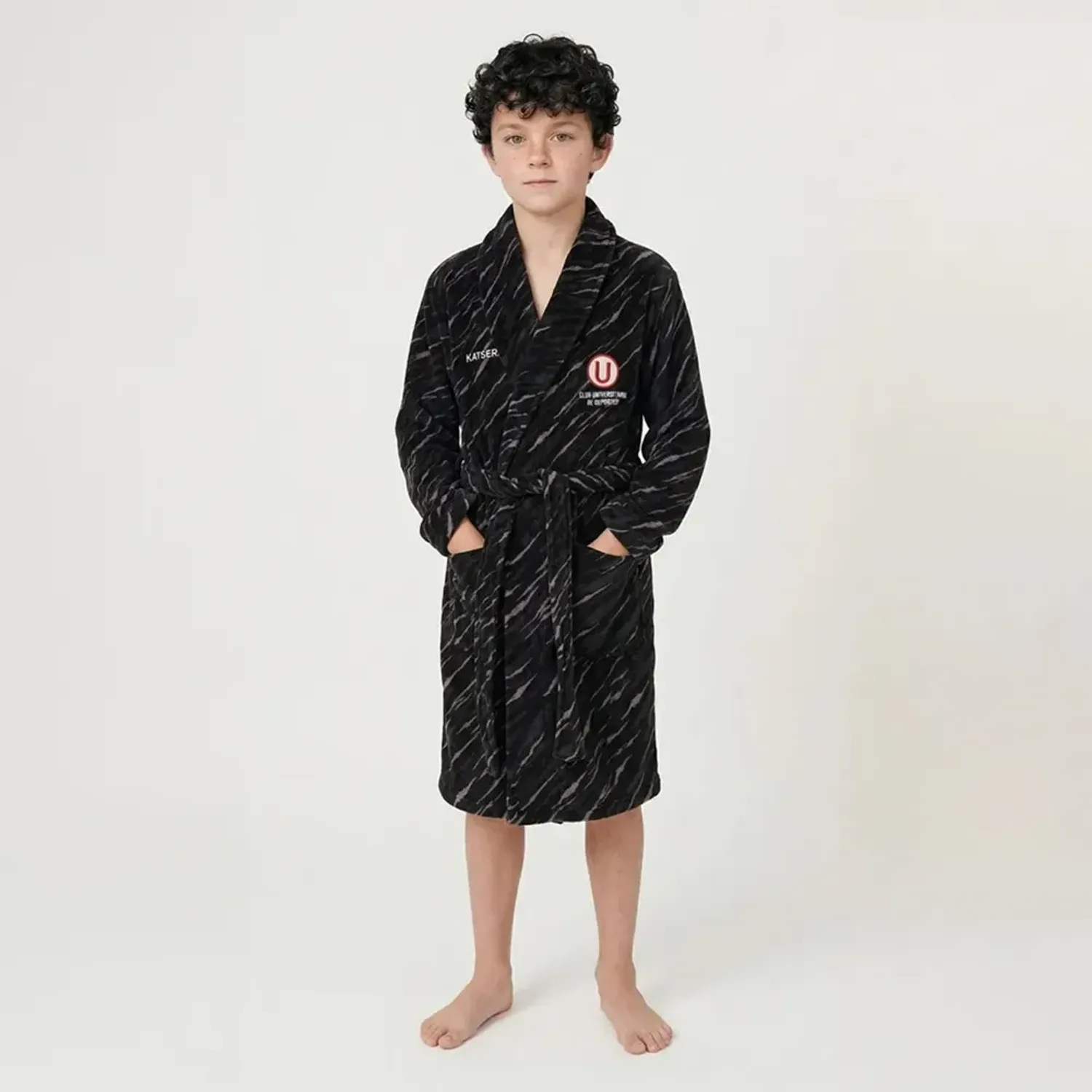 Kayser Bata Kayser Niño Manga Larga Coral Fleece color negro | Platanitos