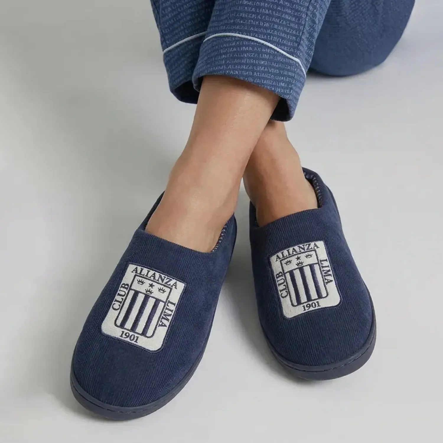 Pantuflas Kayser Juvenil Hombre color azul | Platanitos