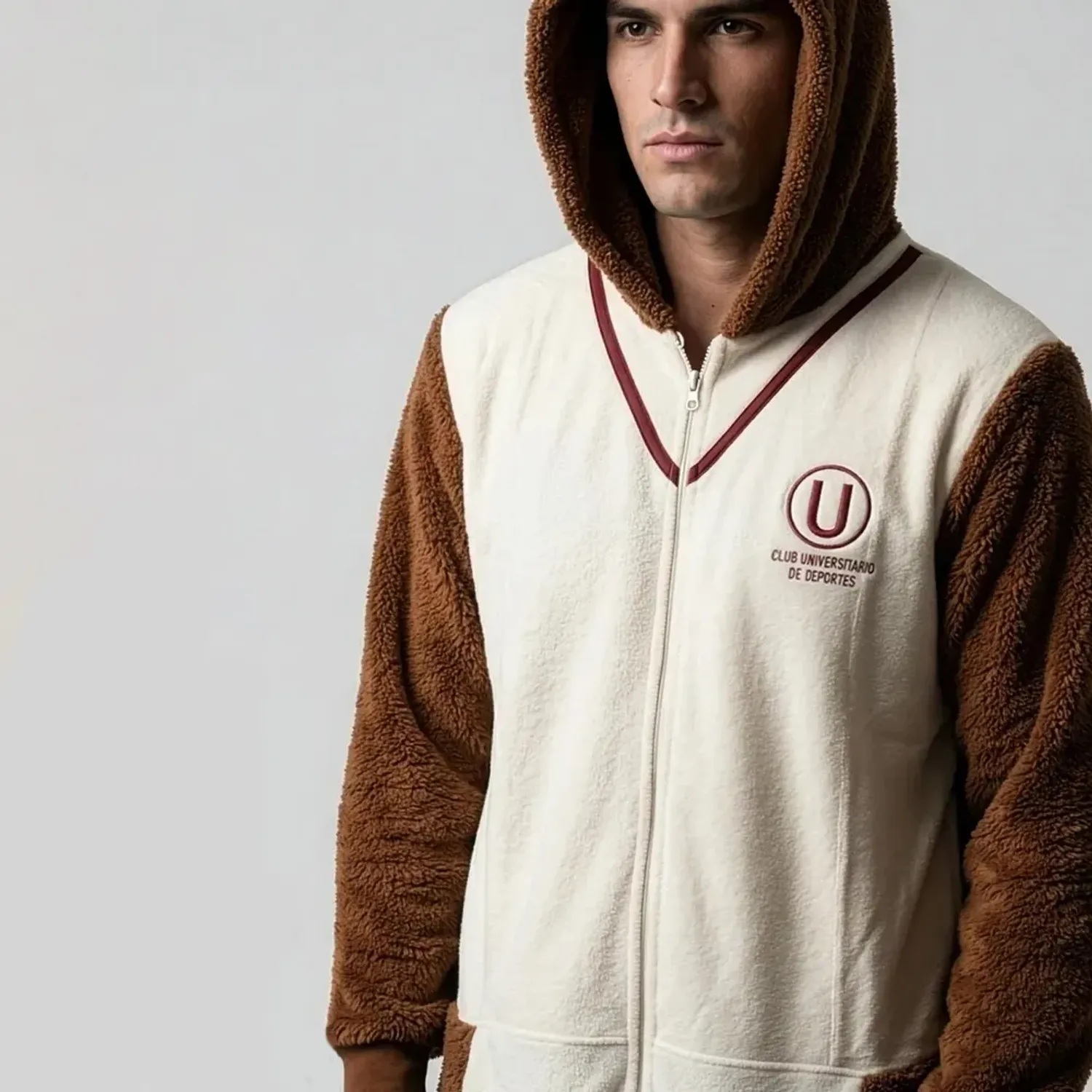 Pijama Kayser Hombre Enterizo Coral Fleece color café | Platanitos