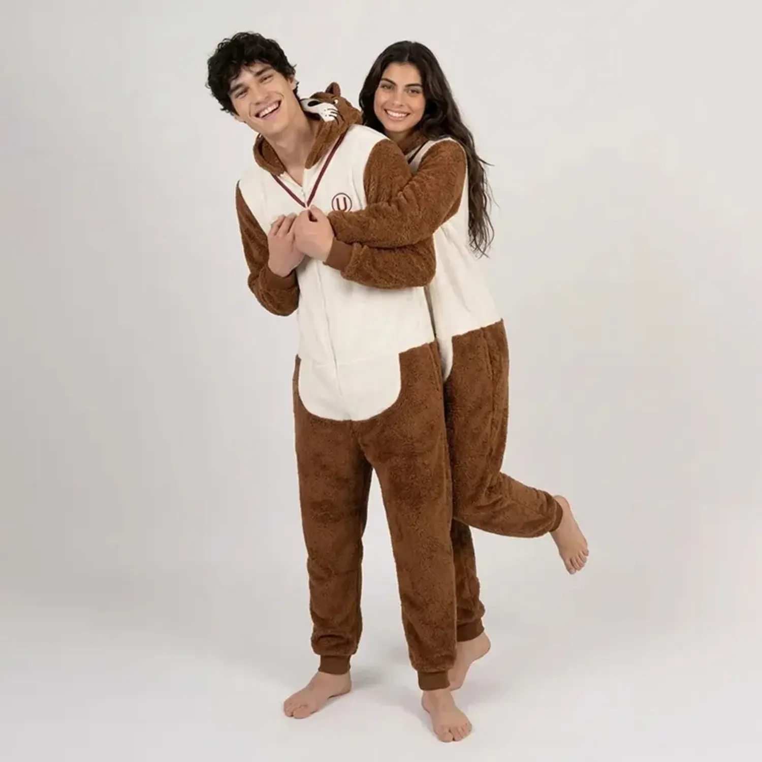 Pijama Kayser Jovencito Enterizo Coral Fleece color café | Platanitos
