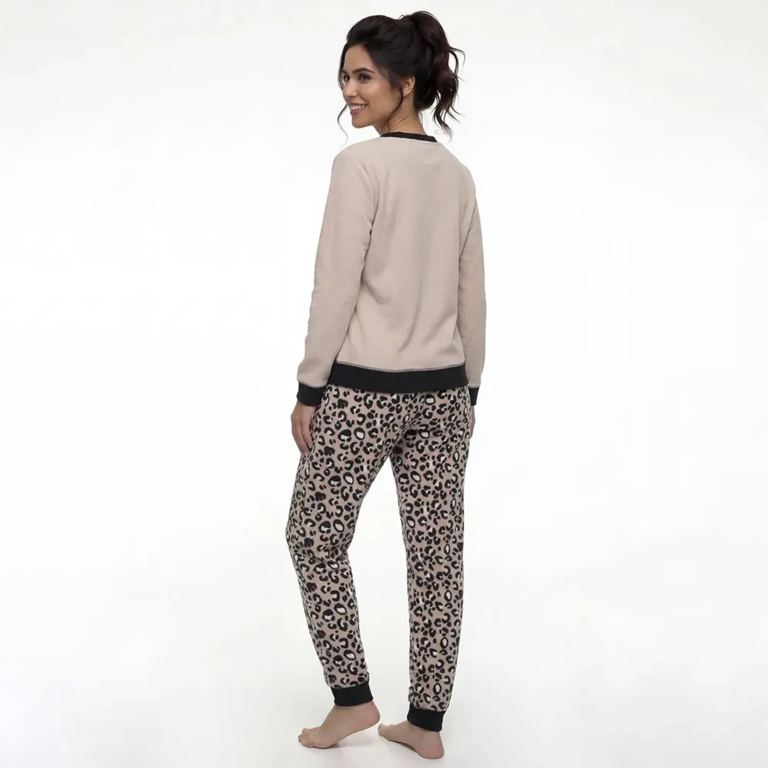 Pijama Kayser Mujer Pantalon Polar color beige | Platanitos