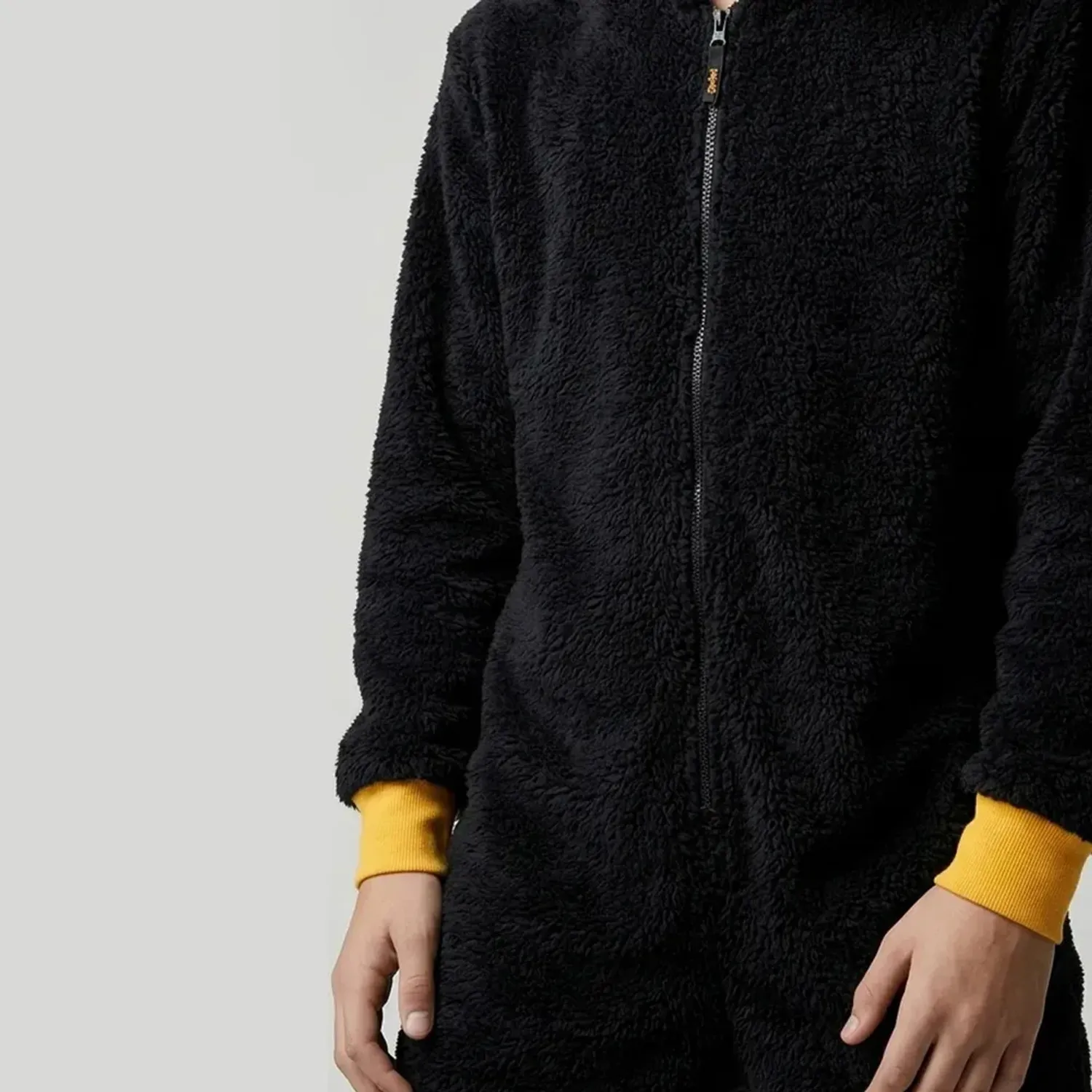 Kayser Pijama Kayser Unisex Jovencitos Enterizo Coral Fleece color negro | Platanitos