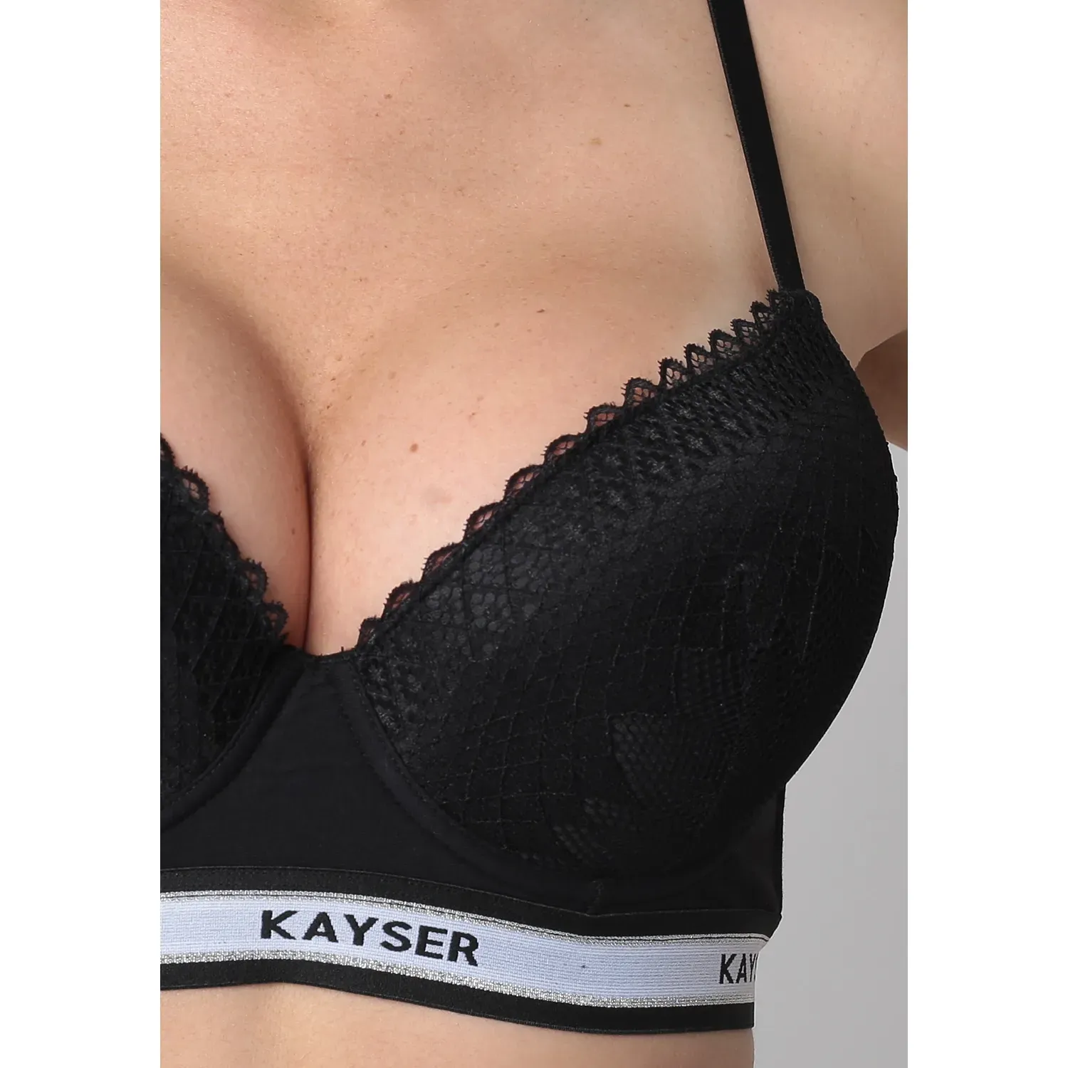 Sosten Kayser Mujer Soft Algodon color negro | Platanitos