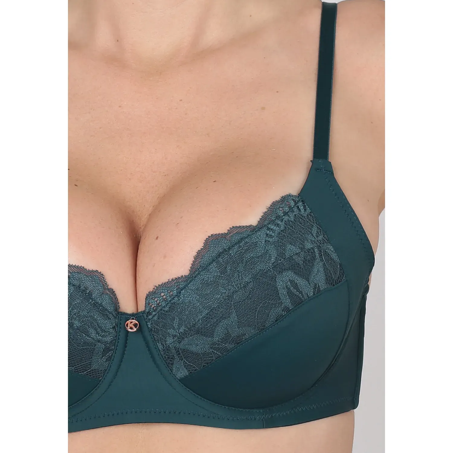 Sosten Kayser Mujer Soft Microfibra color verde | Platanitos