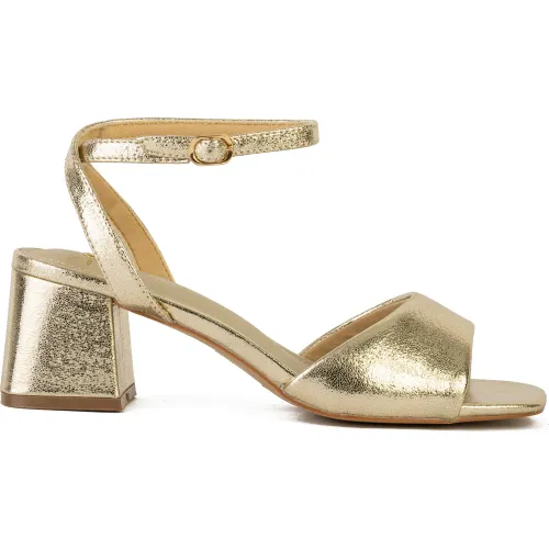 Bata Sandalia Casual Mujer Marcial