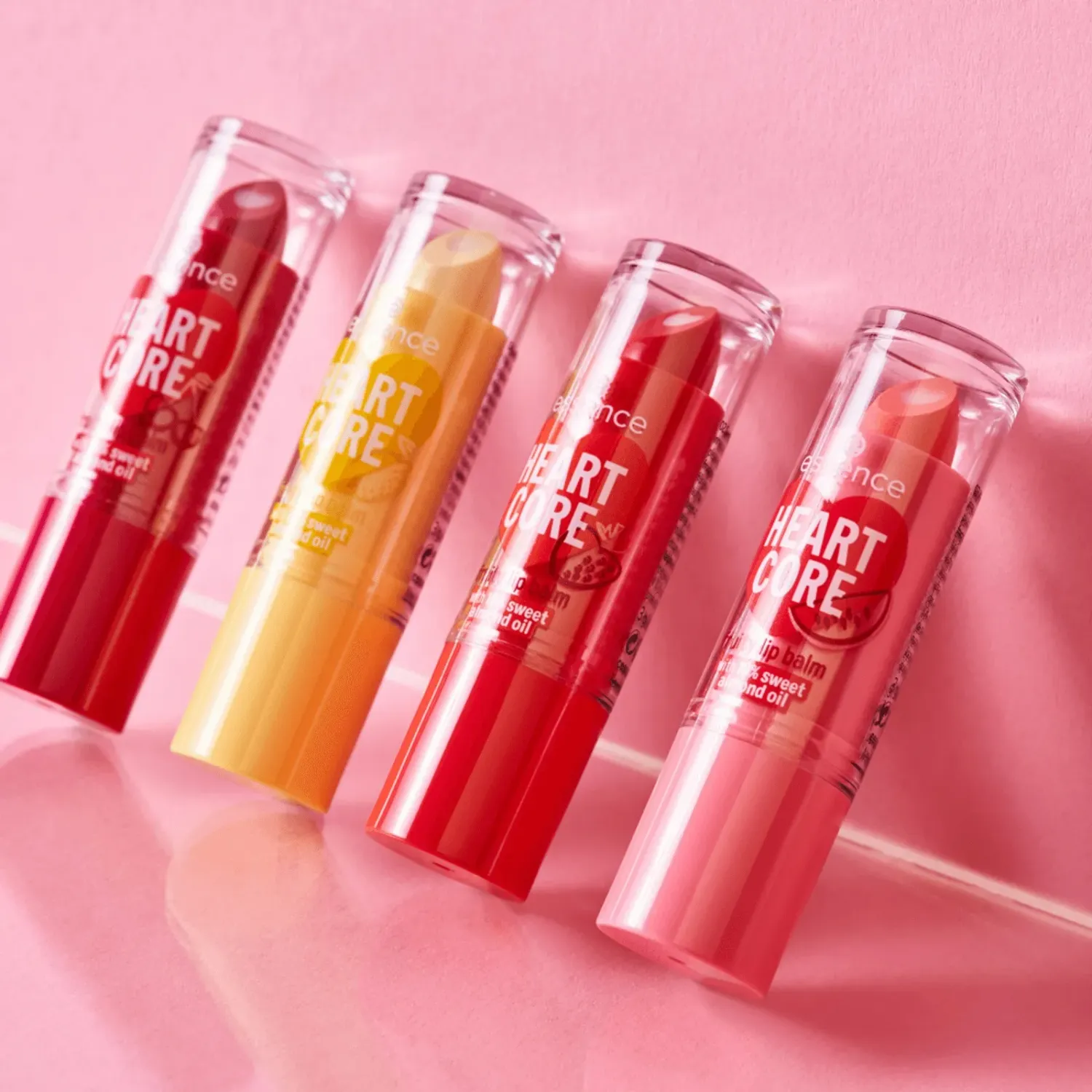ESSENCE Balsamo Essence Labial Heart Core Afrutado color crazy cherry | Platanitos