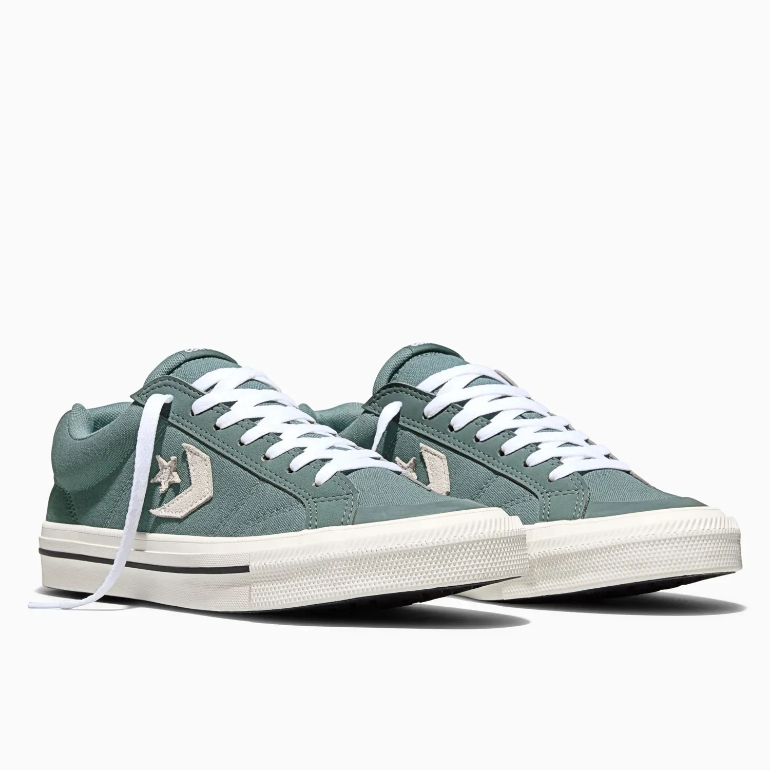 Converse alt=