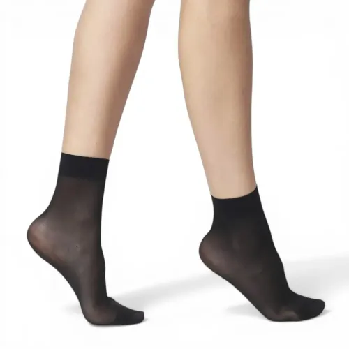 Panty Kayser Mujer Calce Invisible Algodon color negro | Platanitos