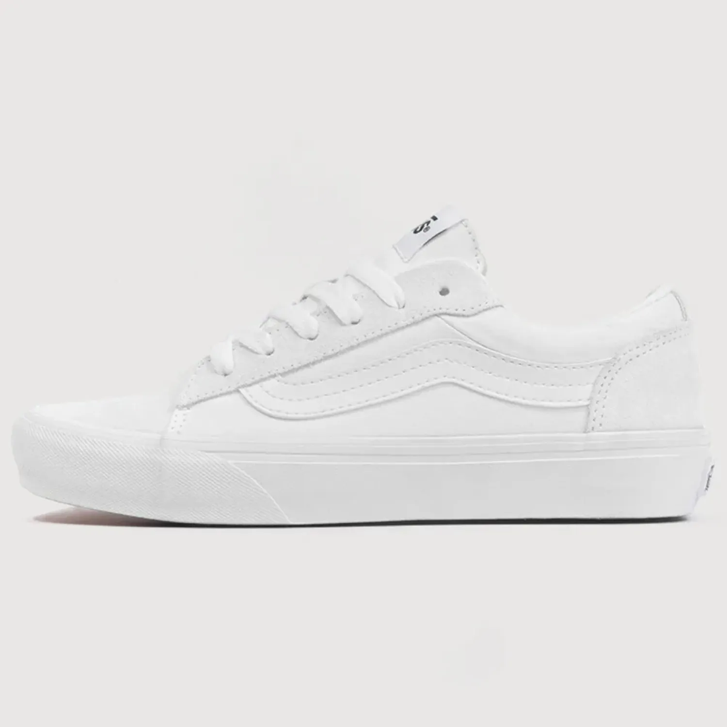 Zapatillas Vans Urbanas Mujer Vero color blanco | Platanitos