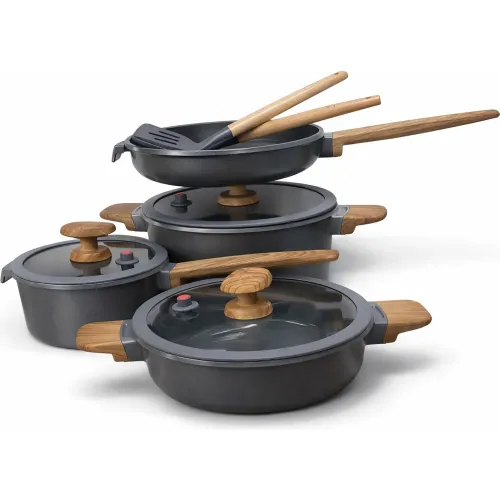 MGC Gris modelo Juego De Ollas X 9 Pz Con Resvestimiento De Cerámica ( Cac.18+olla24+olla Baja24+sart.24+cuchar+esp) grises 2026030213113528159  