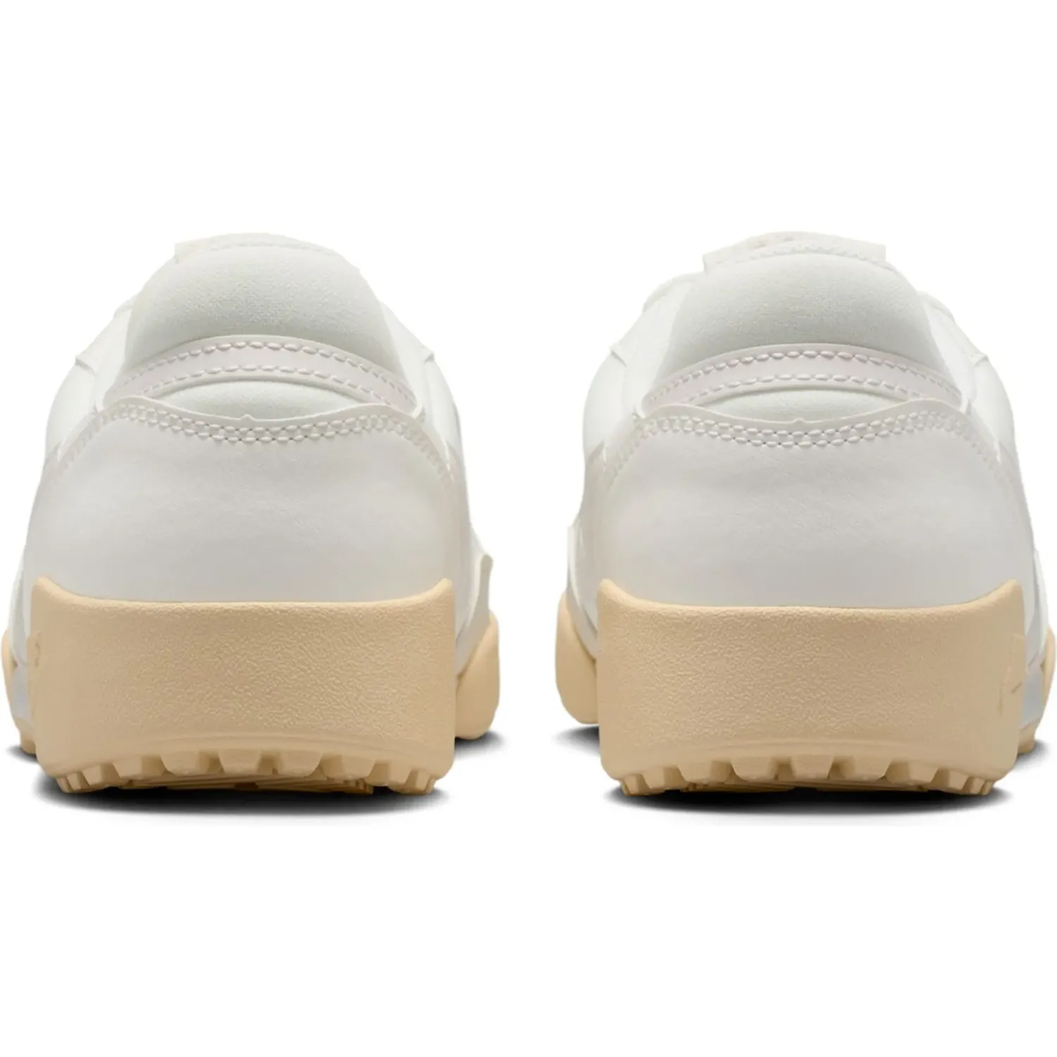 Zapatillas Nike Urbanas Mujer Terra Manta color blanco | Platanitos