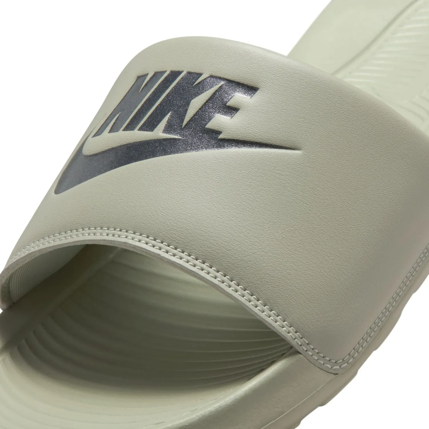 Sandalias Nike Hombre Victori One Slide color verde | Platanitos