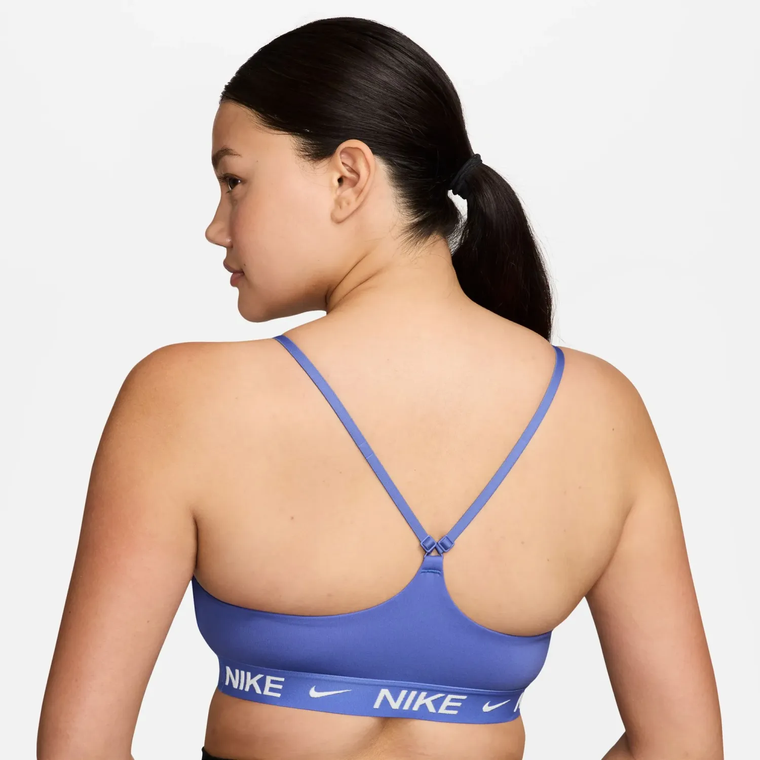 Top Nike Training Mujer Dri-Fit Indy Light - Soporte Ligero color azul | Platanitos