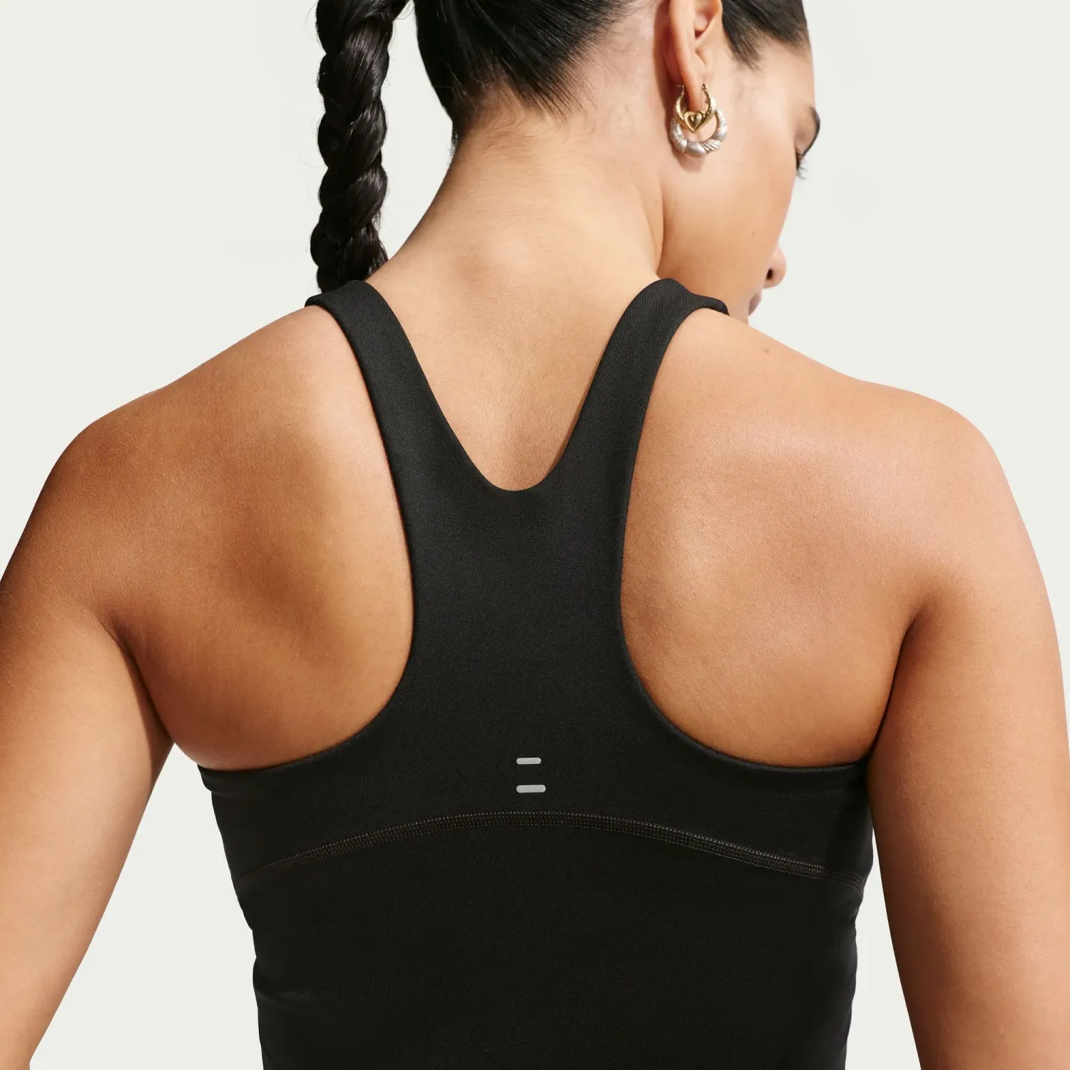 Bividi Nike Training Mujer W Tempo Dri-Fit Crop Bra Tank color negro | Platanitos