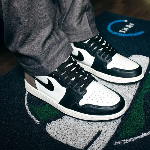 Clean Lab Negro modelo Pasadores Clean Lab Aclp negros 2026031015151487392  