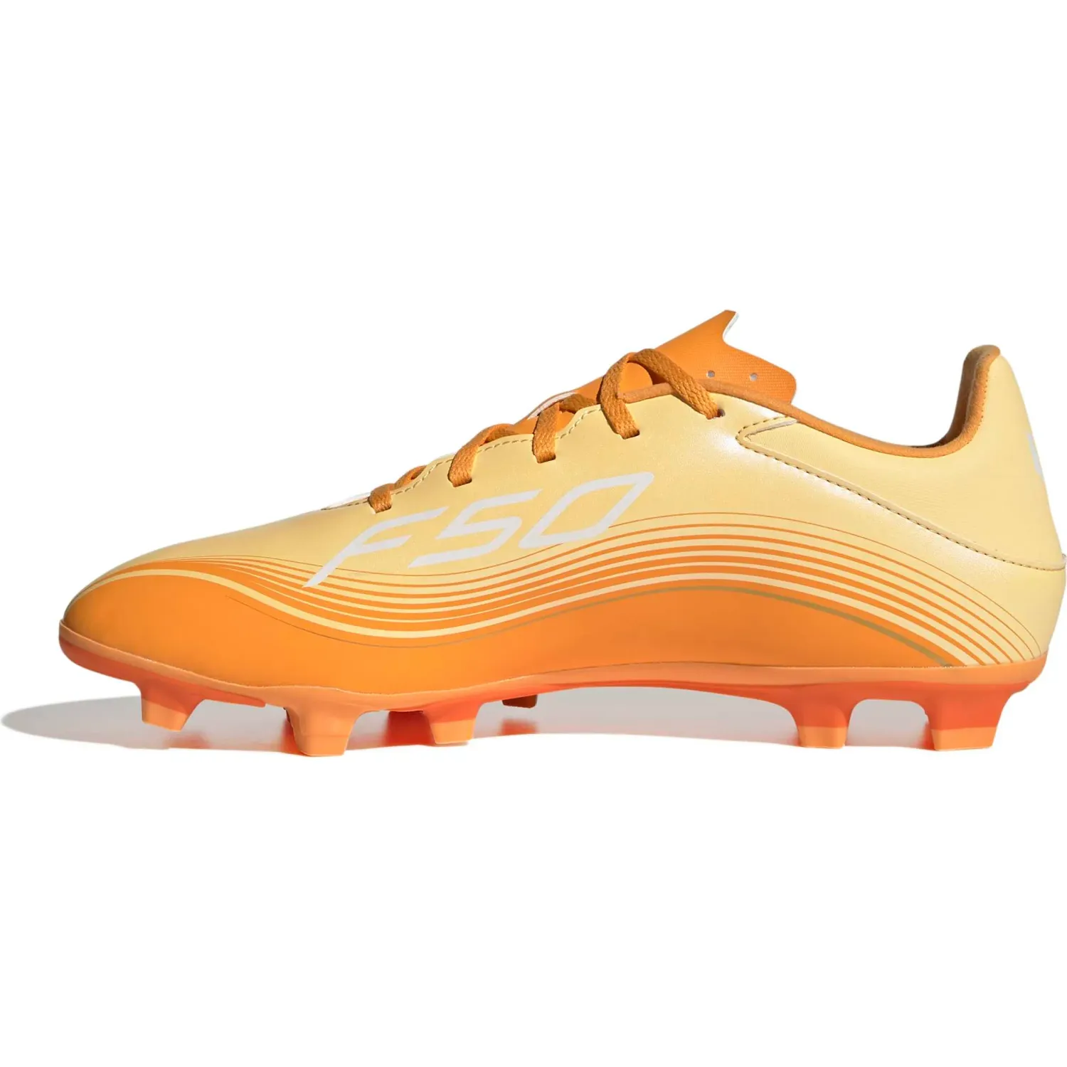 Zapatillas Adidas De Futbol Unisex F50 Messi Club Fg/Mg color naranja | Platanitos