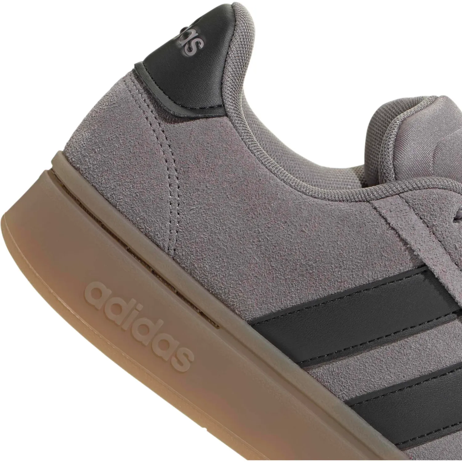 Zapatillas Adidas Urbanas Hombre Grand Court Alpha 00s color plomo / negro | Platanitos