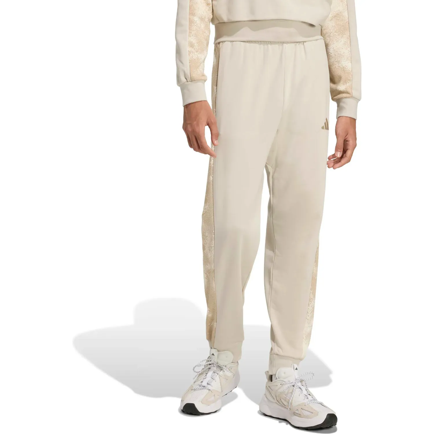 Pantalon Adidas Deportivo Hombre M Camo Print Pt color arena | Platanitos