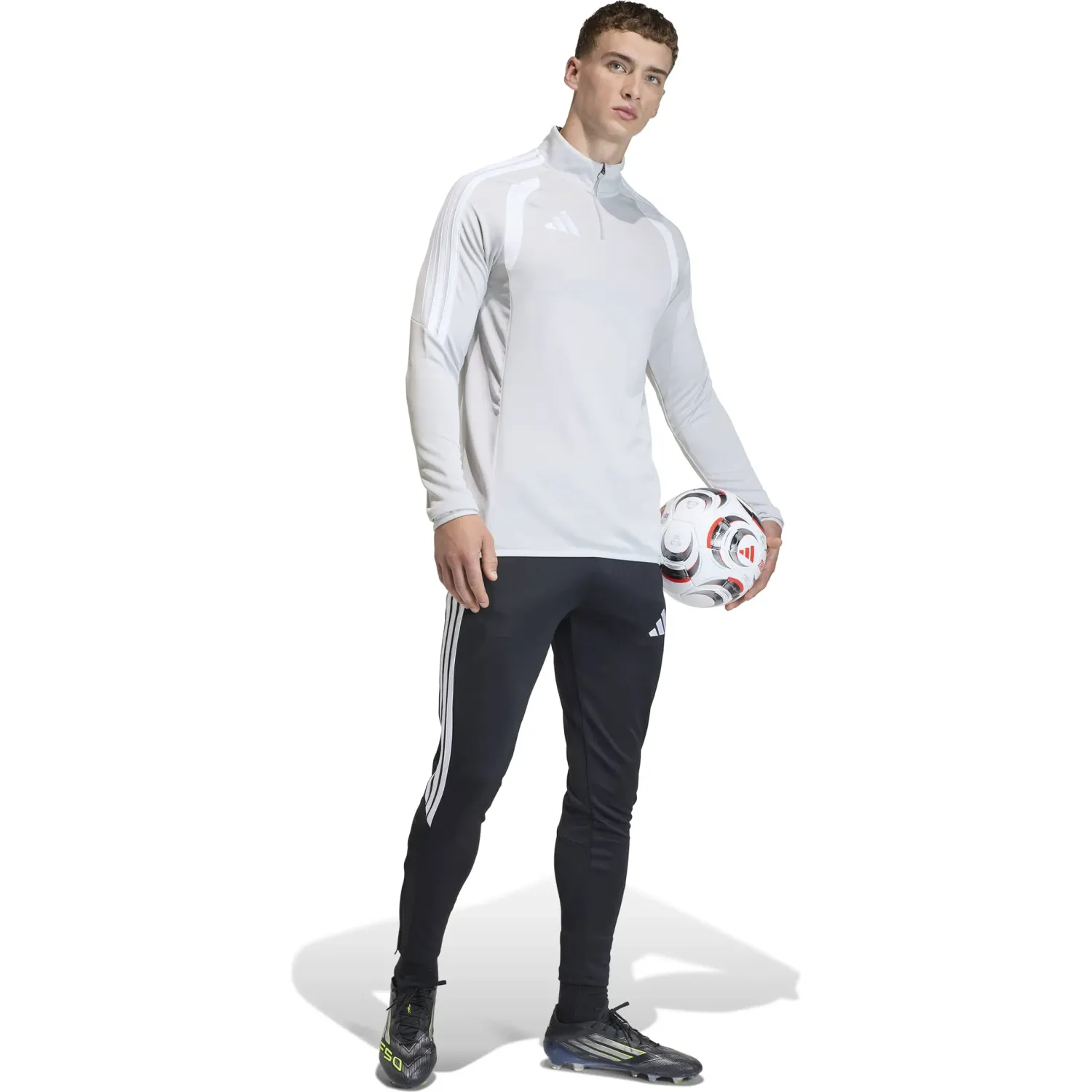 Polera Adidas Futbol Hombre Tiro26l Tr Top Climacool color gris / blanco | Platanitos
