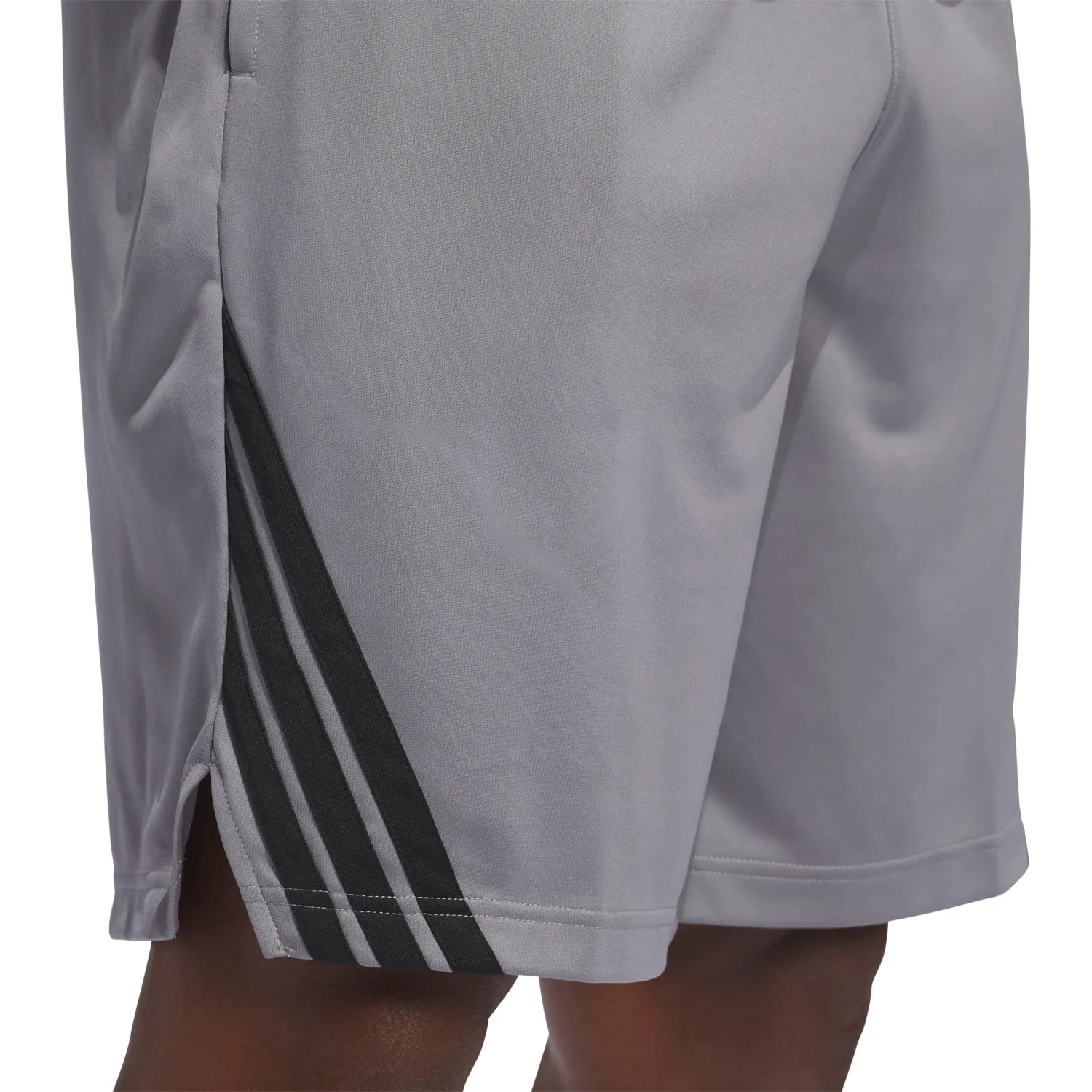 Short Adidas Basquet Hombre 3-Stripes Short color gris | Platanitos