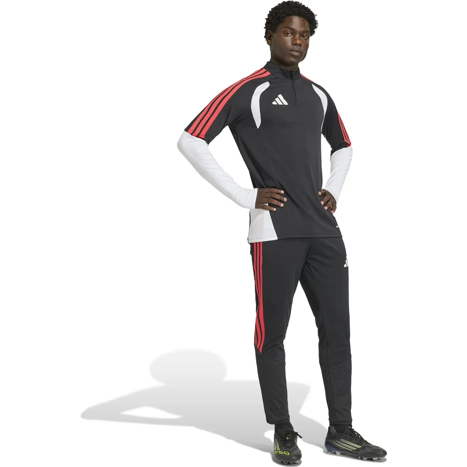 adidas Polera Adidas Futbol Hombre Tiro26c Top Formotion color negro / rojo | Platanitos