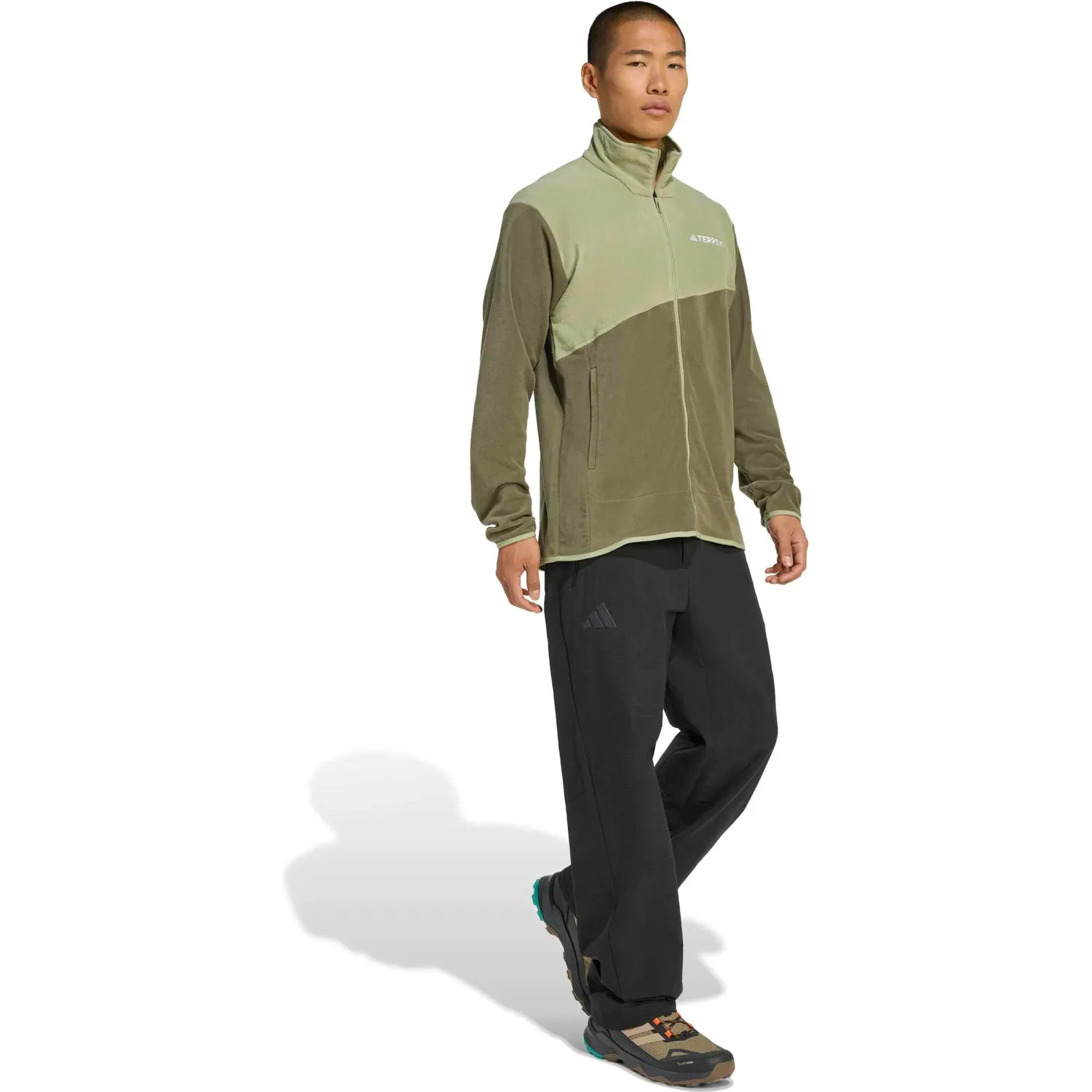 Casaca Adidas Outdoor Hombre Mt Fz Fleece Terrex color olivo | Platanitos