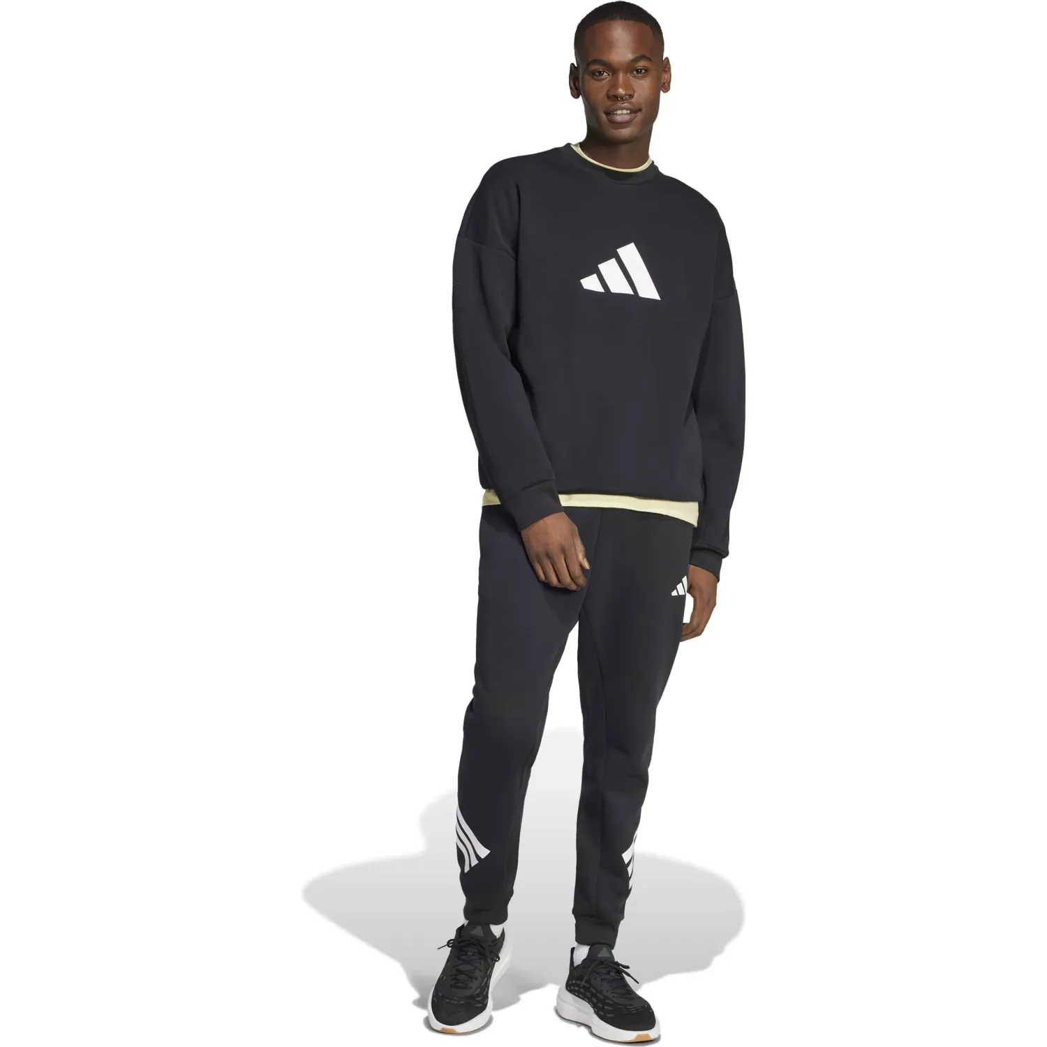 Pantalon Adidas Deportivo Hombre M Fi 3s Pt color negro | Platanitos