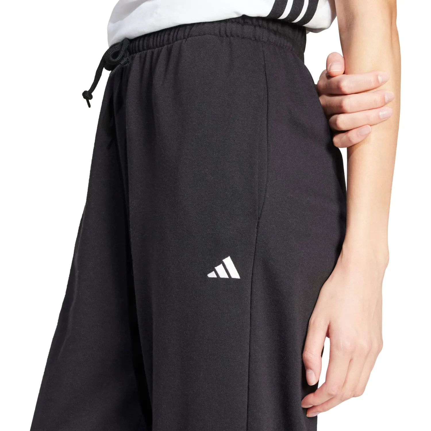adidas Pantalon Adidas Deportivo Mujer W Sl Ft Cf Pt color negro | Platanitos