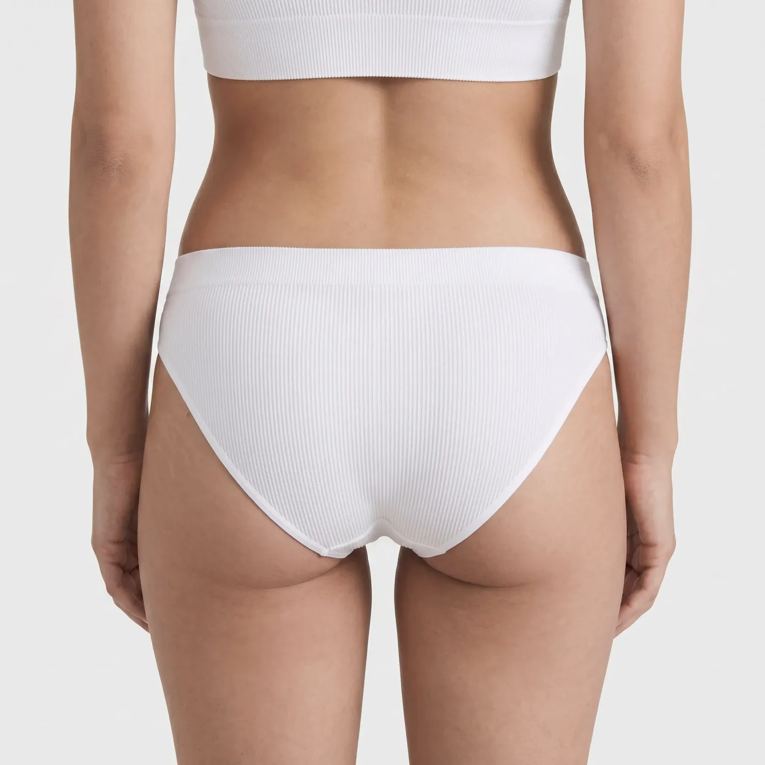 Calzon Kayser Mujer Bikini Sin Costura color blanco | Platanitos