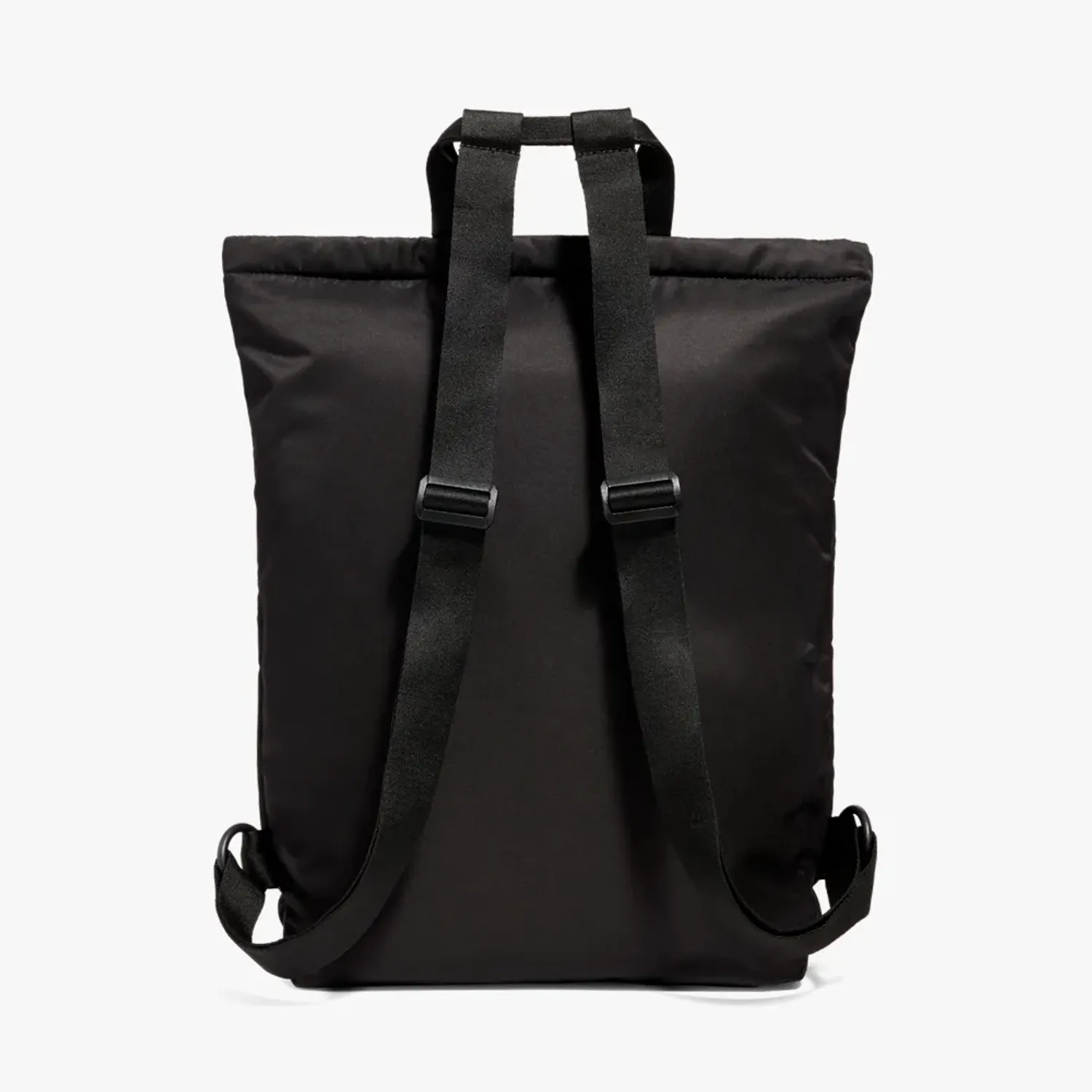 Mochila Under Armour Unisex Urbano Studio Lite color negro | Platanitos