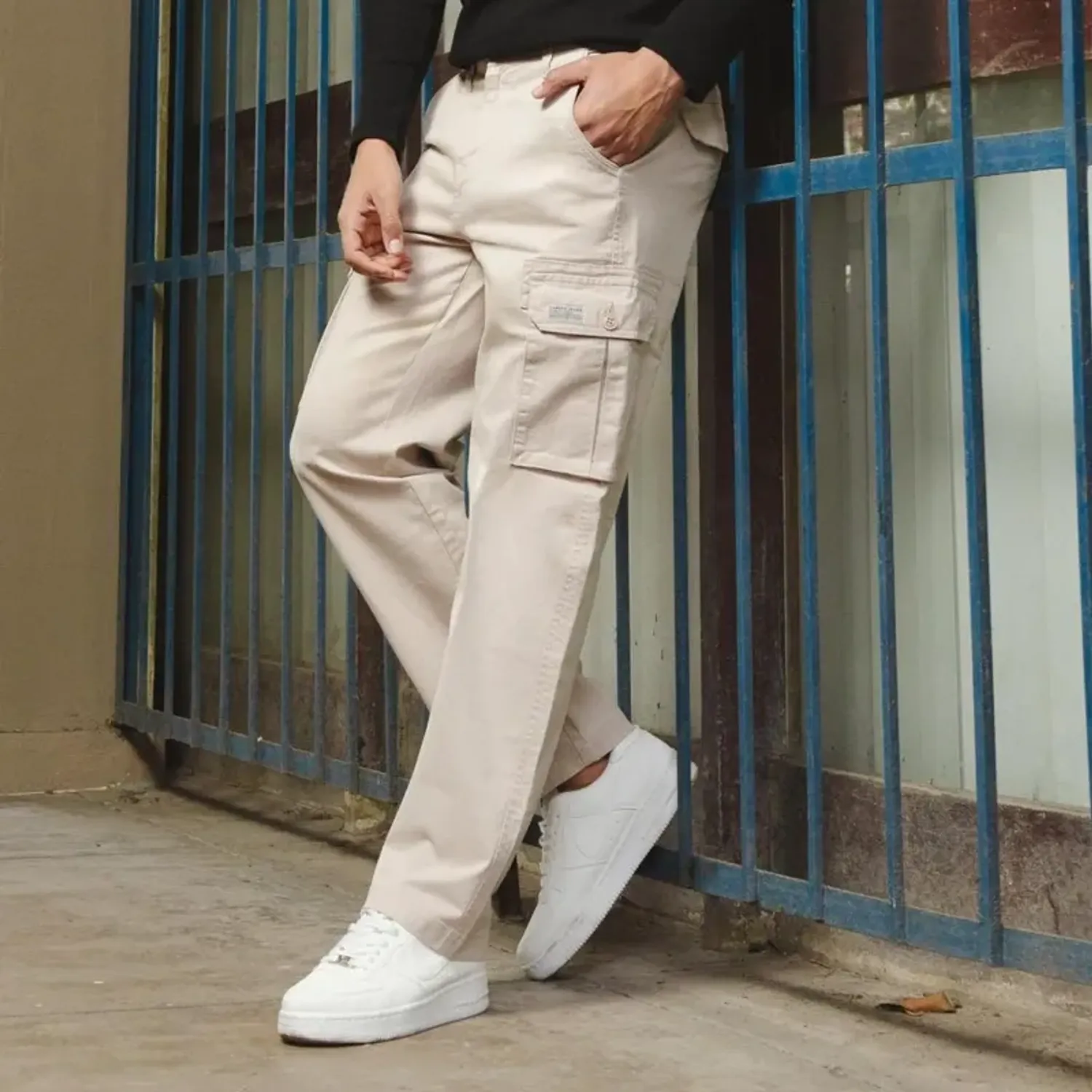 Pantalon Kansas Hombre K02232 Cargo Loose Fit color arena | Platanitos