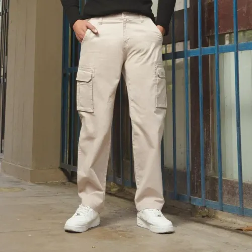 Pantalon Kansas Hombre K02232 Cargo Loose Fit color beige | Platanitos