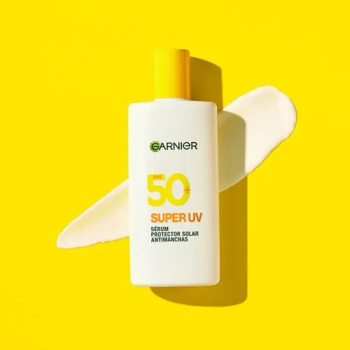 GARNIER Bloqueador Sérum Fluido Invisible Super Uv