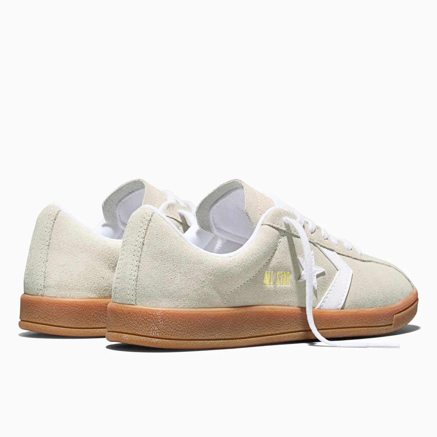 Zapatillas Converse Urbanas Unisex All Star Classic Trainer Suede color crema | Platanitos