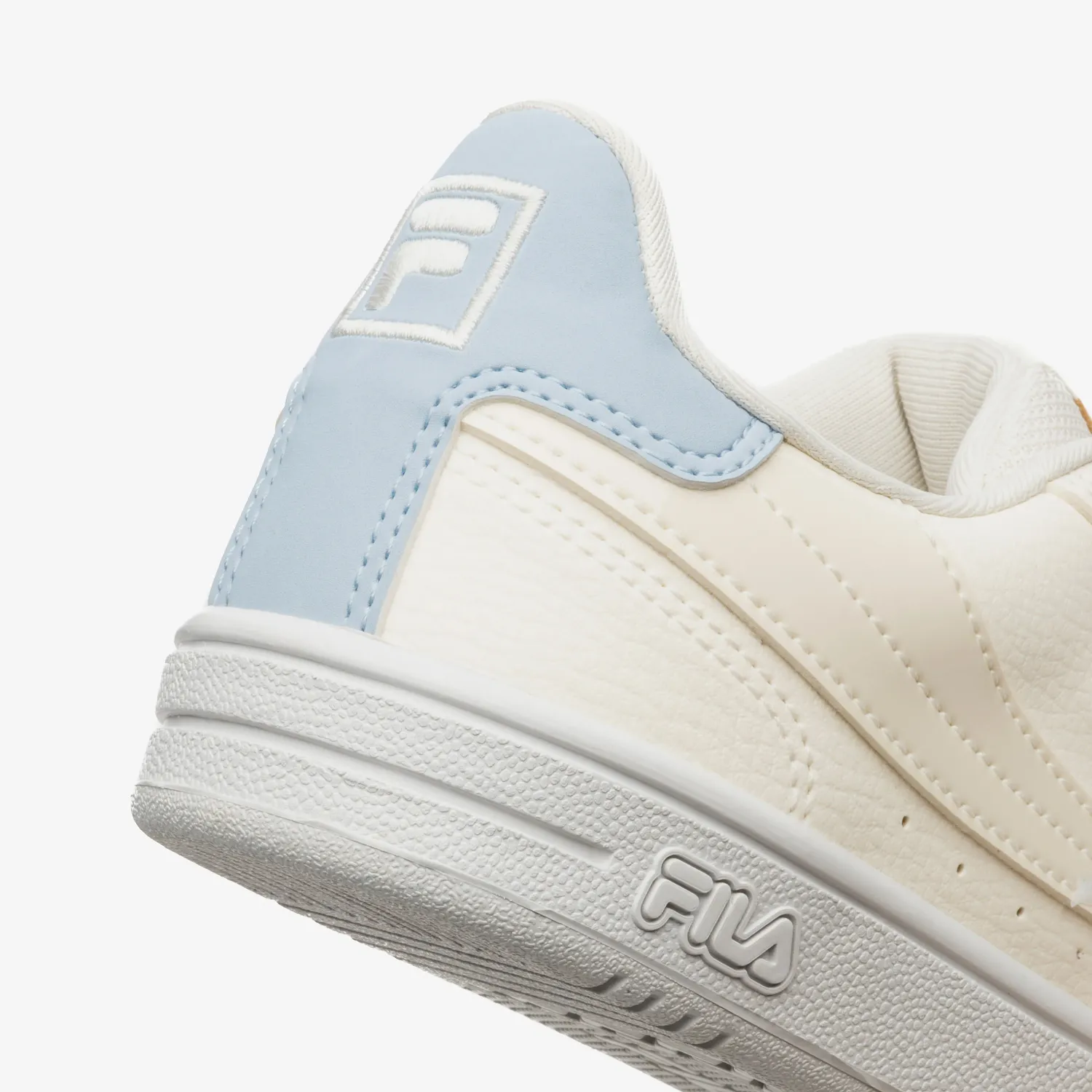 Zapatillas Fila Urbanas Mujer Court 90 Sport color beige/celeste | Platanitos