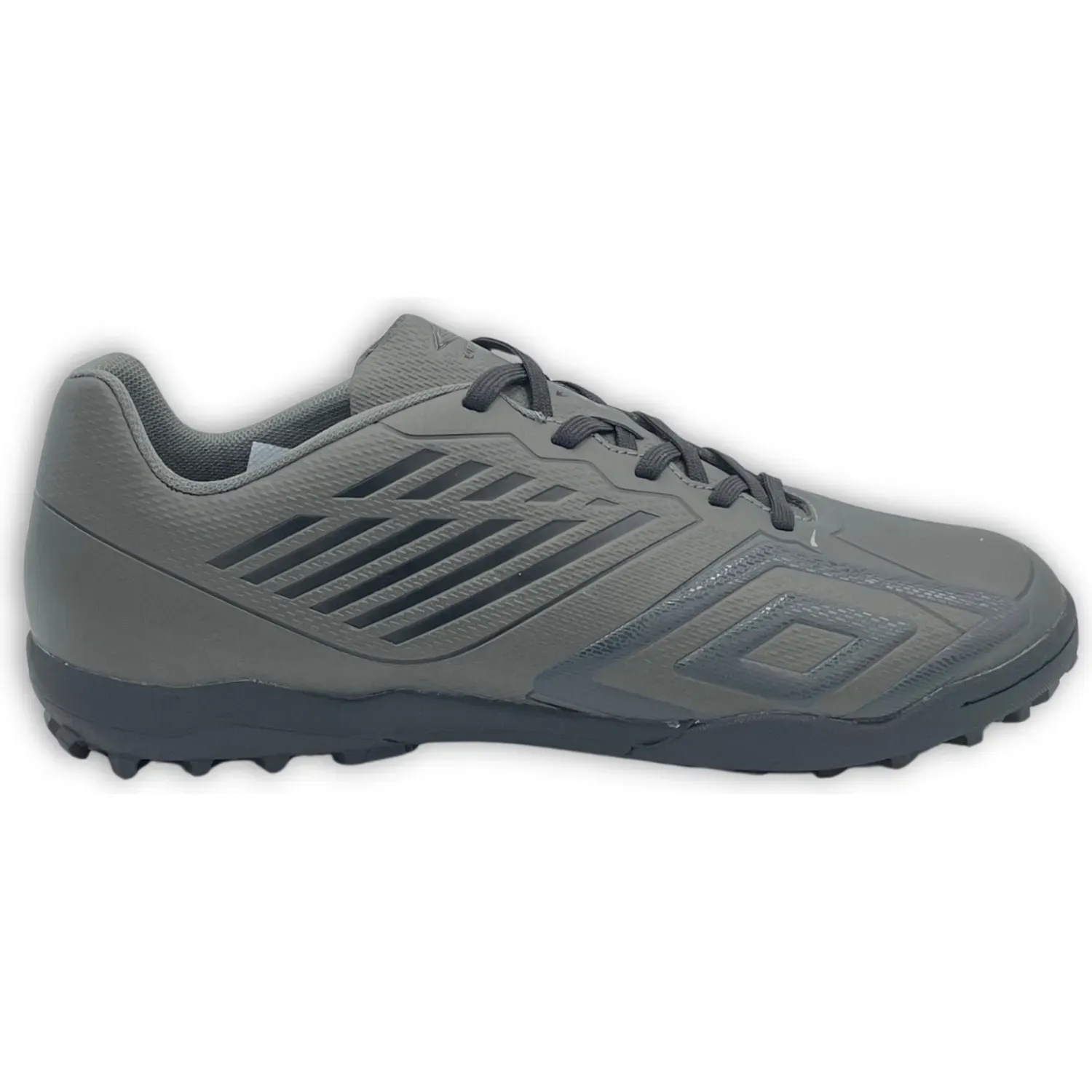 Zapatillas Umbro De Futbol Hombre Velocita Decima Team Tf color negro / plomo | Platanitos