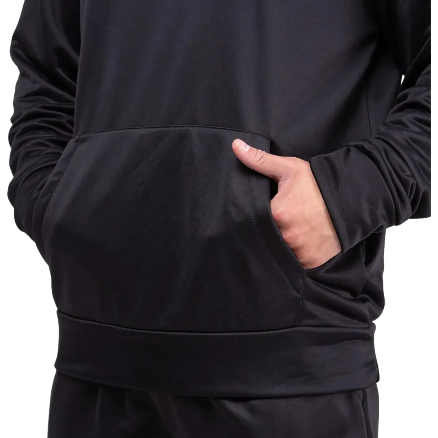 Polera Umbro Deportiva Hombre Training Hooded Top color negro | Platanitos